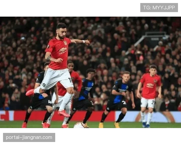 曼联由守转攻效率提升，B费关键传球数领跑英超中场组织核心